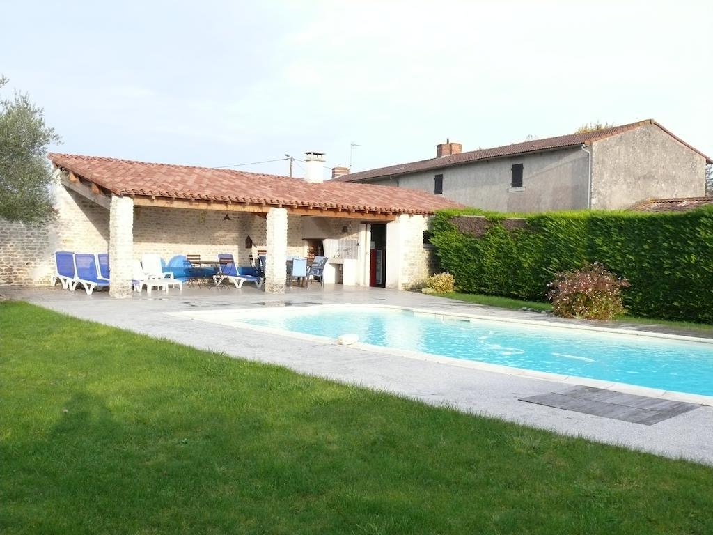 Le Clos De La Vigne Montreuil  Exterior foto